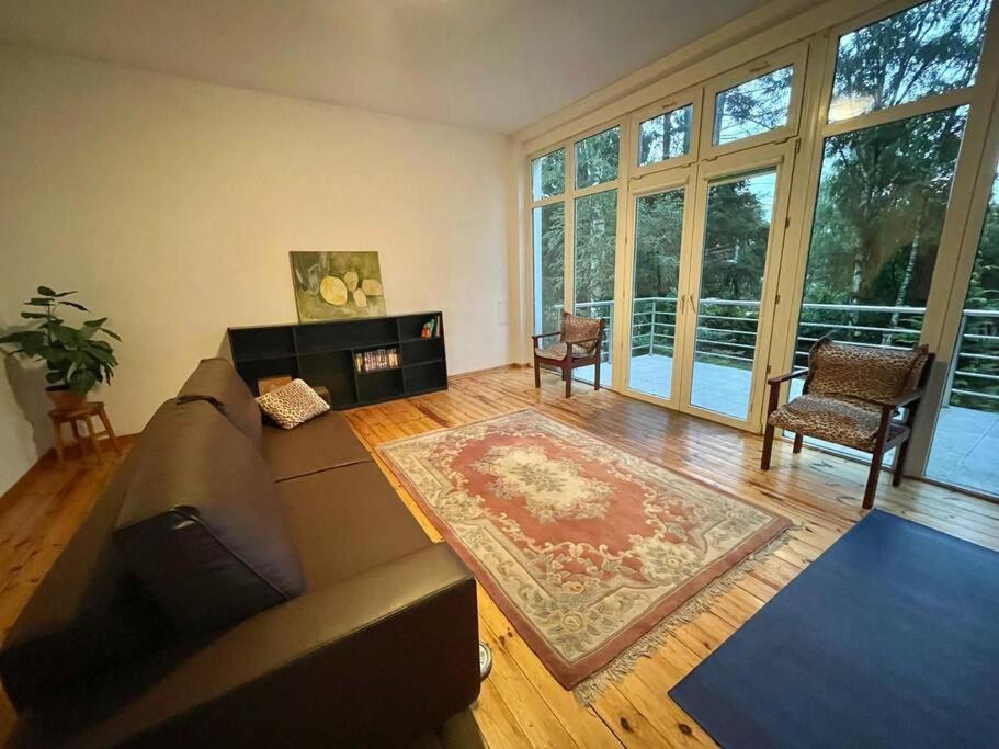 Beautiful Villa With Garden In Milanowek المظهر الخارجي الصورة