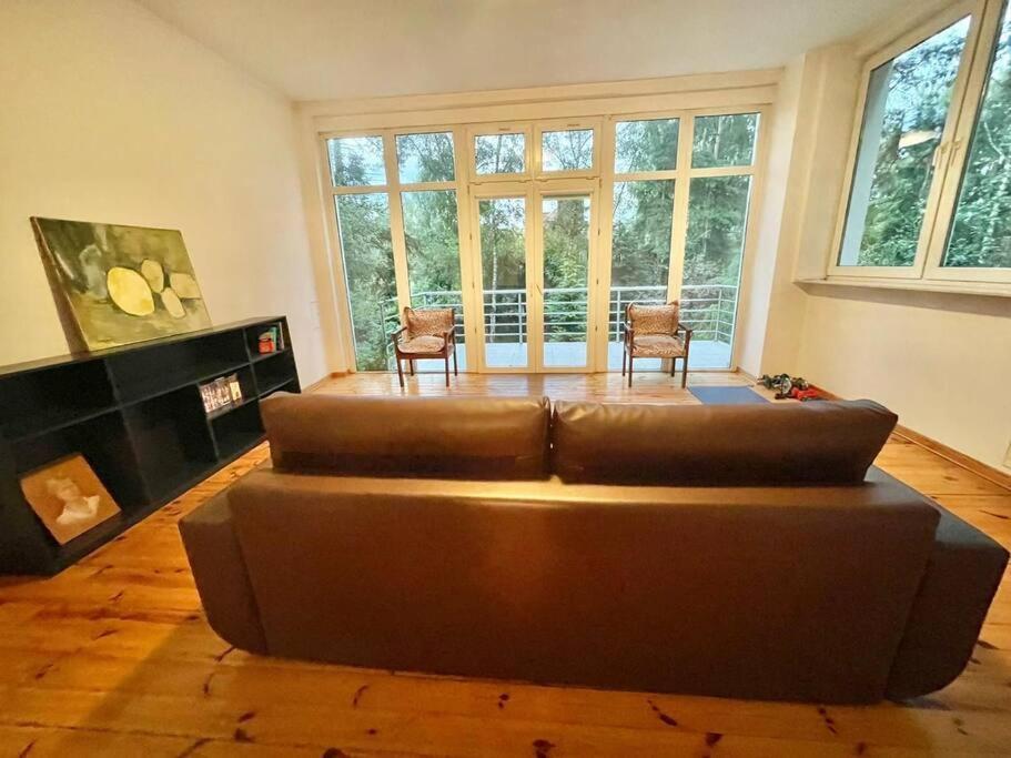 Beautiful Villa With Garden In Milanowek المظهر الخارجي الصورة