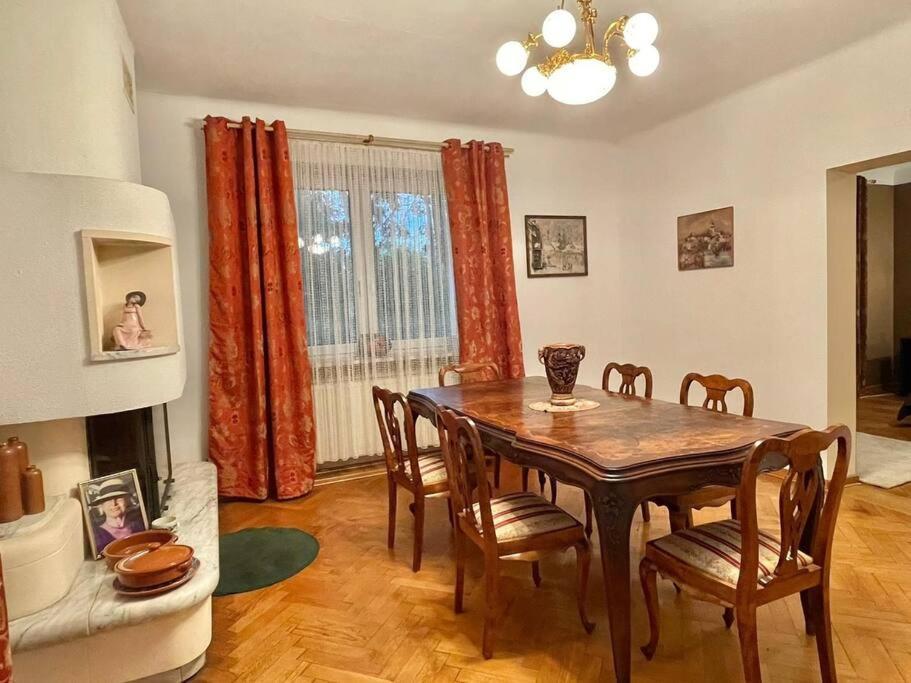 Beautiful Villa With Garden In Milanowek المظهر الخارجي الصورة